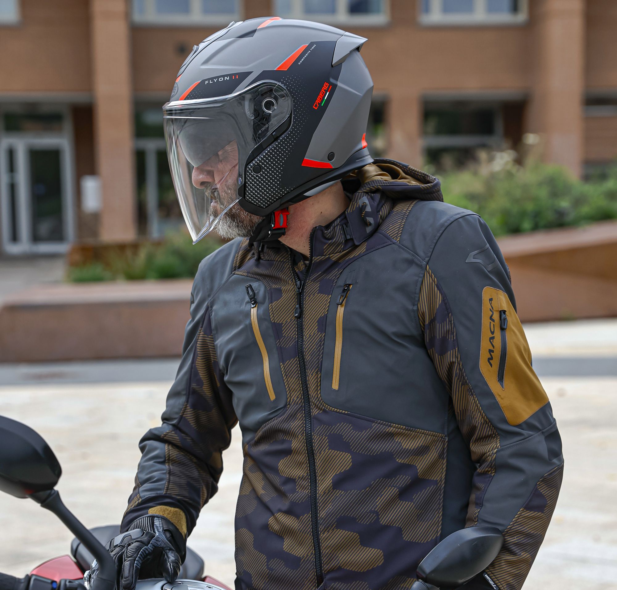 Caberg Helm Flyon Carbon