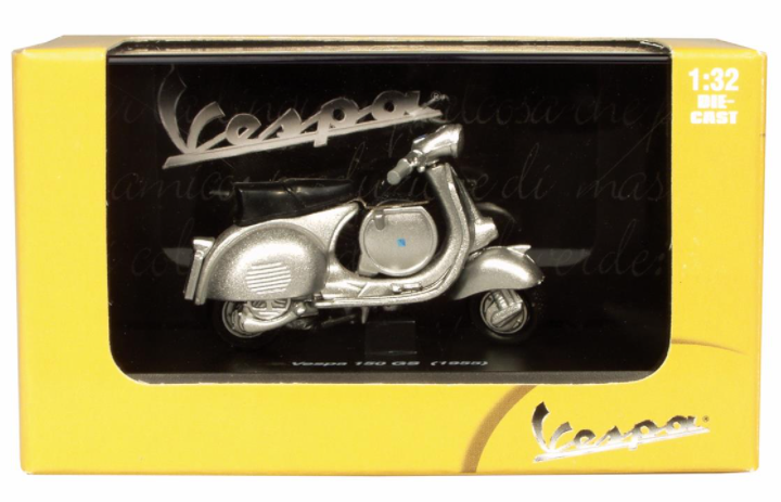 Model Vespa 150GS (1955), zilver