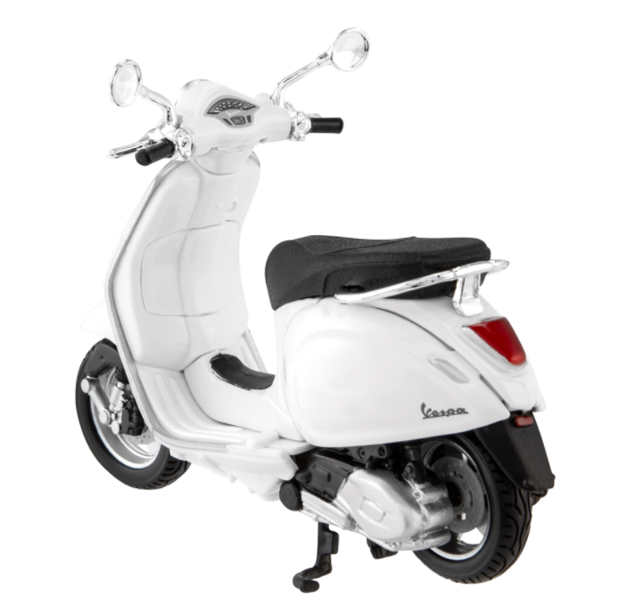 Model VESPA Primavera 150 (2014), wit